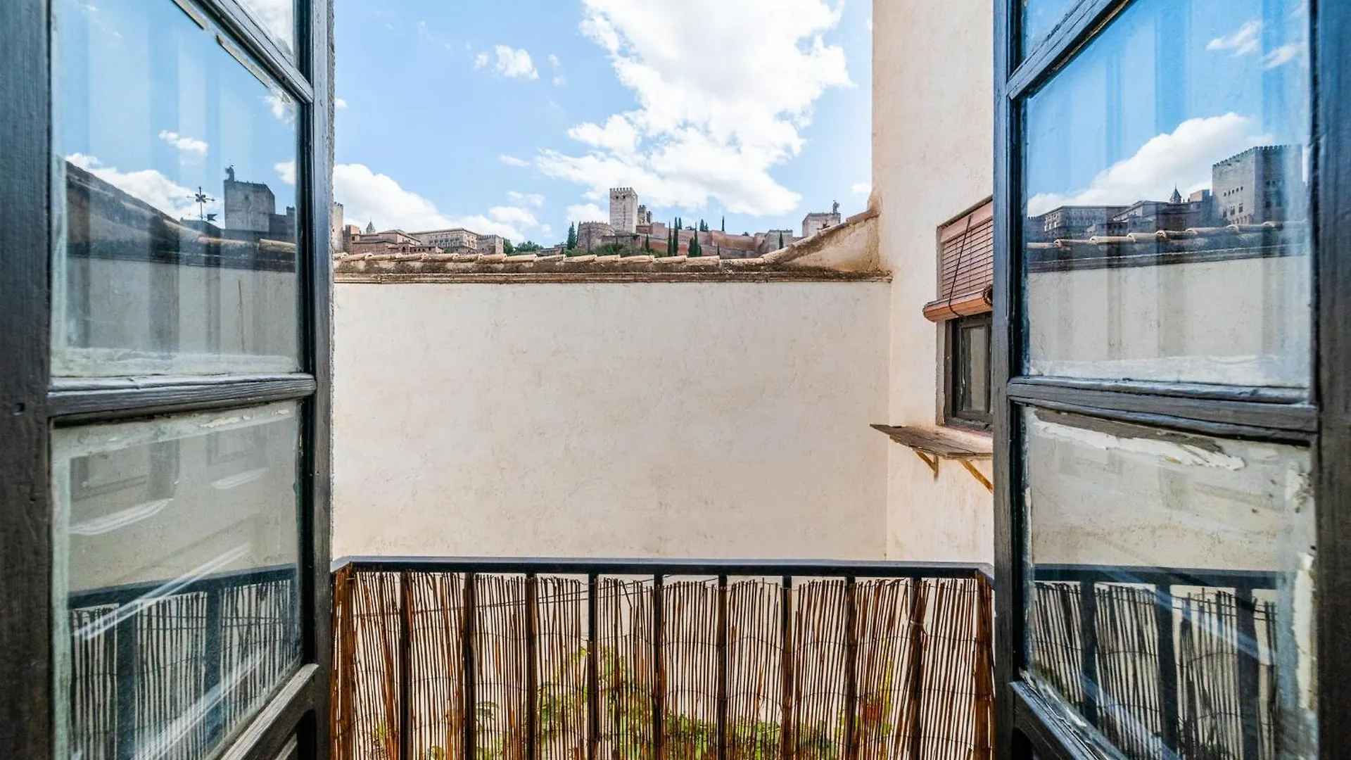 Reyes Albaicin Apartment Granada